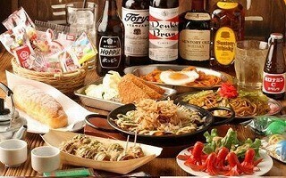 東京都・池袋などで人気の「駄菓子バー」! バーなのにつまみが駄菓子!!