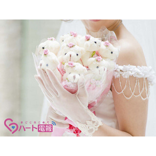 祝電に花束ならぬ「くま束」を! 10匹のくまのぬいぐるみがブーケに