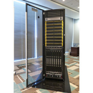 日本HP、最大12TBのメモリを搭載できる「SAP HANA」向け垂直統合システム