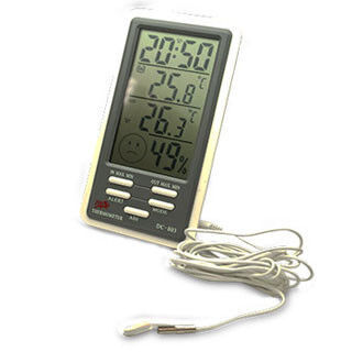ユニットコム、屋内温度/外温度/湿度が表示できるデジタル温度計