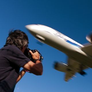 BS朝日、プロ写真家に密着した「The Photographers」試写会 - 鉄道・飛行機・生物・スポーツ、「一瞬」を捉える勝負の世界