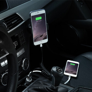 Lightningケーブル付き2ポートシガーソケット充電アダプタ - 11月上旬発売