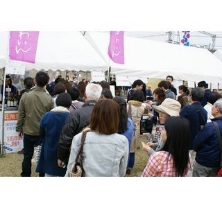 大阪府「カタシモワイナリー」がワイナリーを開放して100周年イベント開催!