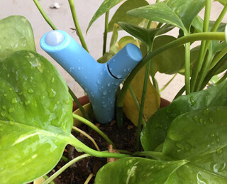 次世代オモチャ研究所 スマートトイ・ストーリー (8) 植物って寂しいと死んじゃうんだから! 「Flower Power」でガーデニングにラブ&ピース