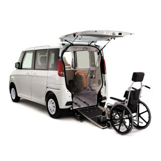 マツダ「フレアワゴン車いす移動車」一部改良 - リーズナブルな価格設定に