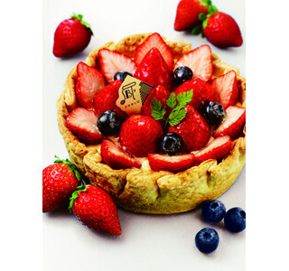 チーズタルト専門店「PABLO」、12月の季節限定タルトはいちごがたっぷり!