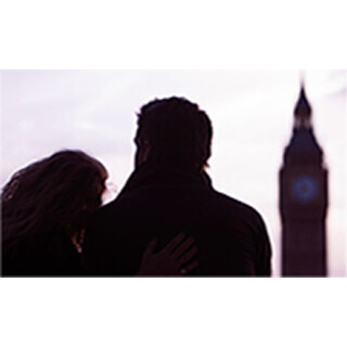 離婚防止の特効薬は恋愛映画!? － Webマガジン「Trace」Vol.20発行