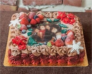 恋人や家族の&quot;食べられる写真&quot;付き! 世界にひとつのクリスマスケーキ登場