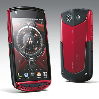 KDDI、「TORQUE G01」のカメラ撮影時に赤みがかかる不具合に対処