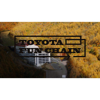 世界最大規模！立体駐車場をまるごと使った自動車版“ピタゴラスイッチ”!? - 86/プリウス/ランドクルーザーなどのトヨタ車が登場