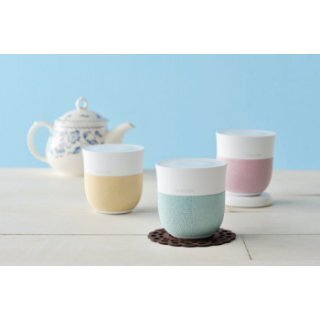 エレコム、飲み物のカップのようなかわいいデザインのBluetoothスピーカー