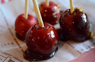 自宅で大好きなりんご飴をつくってみた!