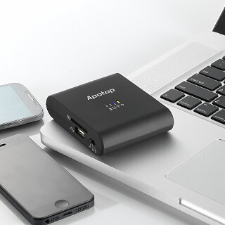 SDリーダー・モバイルバッテリー・Wi-Fiルーターの3役「RebDrive WiFi」