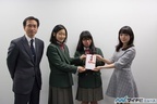 佐藤聡美、チャリティの義援金で仙台の中学校へ楽器を贈呈