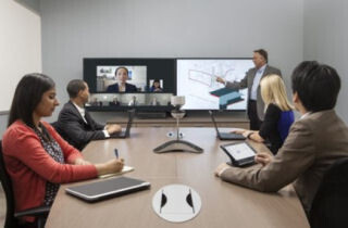 ポリコム、Microsoft Lyncに最適化されたビデオ会議システム