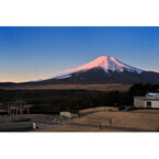 富士山見えなければ無料宿泊券プレゼント! 「紅富士」も見えるホテルで企画