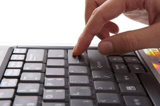 「3年も働きません!」 (8) 嘉島唯さんへのインタビュー(後) 固執してきたレールから降りることが怖かった