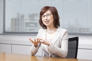 DeNA創業者 南場 智子氏が横浜DeNAベイスターズの新オーナーに就任