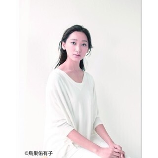 杏の初エッセイ集、刊行4日で重版決定! 村上春樹氏の解説も話題に