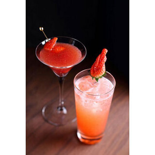 神奈川県・赤レンガ倉庫でいちご三昧の横浜ストロベリーフェスティバル開催