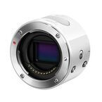 オリンパス、スマホと楽しむレンズ交換式小型カメラ「OLYMPUS AIR A01」