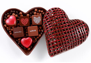 ジャン=ポール・エヴァン、"狂おしいほどの優しい愛"をショコラに