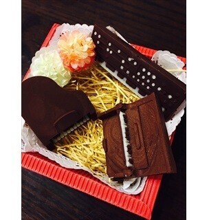島村楽器、ピアノ型のチョコレートや氷を作れるシリコントレーを発売