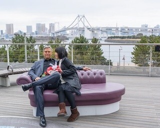 マダム･タッソー東京、セレブとバレンタイン記念写真が撮れるサービス