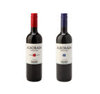 ファミリーマート、チリ産ワイン4種類とイタリア産ワイン1種類を発売