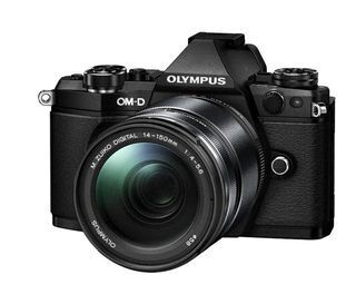 オリンパス、「OM-D E-M5 Mark II」発売日決定