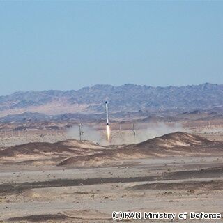 イラン、3年ぶりの人工衛星打ち上げ成功 - 謎多き宇宙開発と、その将来 (1) 国産衛星ファジルと、スカッド・ミサイルから生まれたサフィール・ロケット