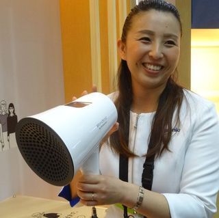 多言語翻訳ソリューションで訪日外国人との「言葉の壁」を超える - パナソニックが『WONDER JAPAN TRIP』博多でデモ披露