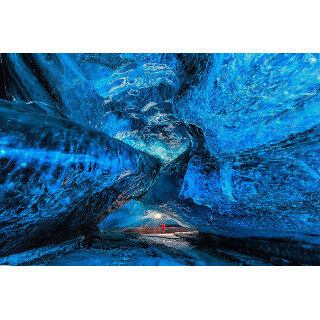 青の洞窟のみならず!「この世は美しい」と心底思わせてくれる世界の洞窟8選