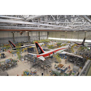 MRJ初飛行の前に三菱航空機が人事異動で新体制化 - 新社長は三菱重工から