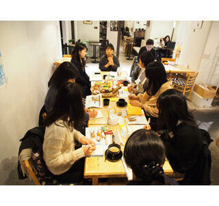 東京都・秋葉原のレストランで現役女子大生考案のきのこメニューを提供