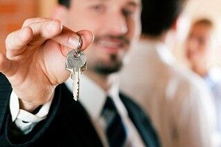 シリアでは&quot;3つの鍵&quot;を持つ男性がモテる! 家の鍵、車の鍵、あと1つは?
