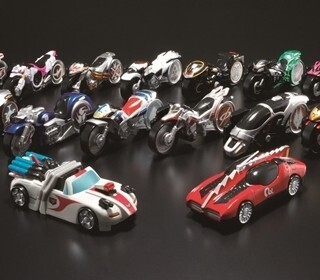 『仮面ライダードライブ』歴代ライダーのバイク集結!シグナルレジェンドセット