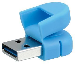 プリンストン、スマホやタブレットのデータが保存できるUSBメモリ