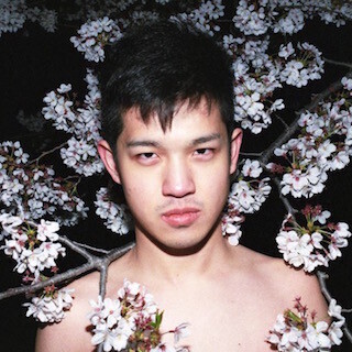 東京都・田端にて、写真家・中山正羅による初の個展「愛に生きて」 を開催