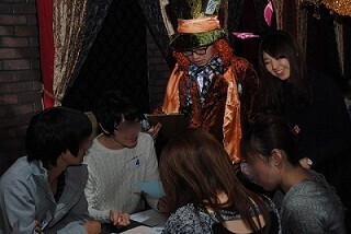 東京都・池袋で「不思議の国アリスの謎解きコン」開催