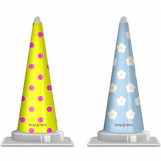 工事現場などの"三角コーン"をデザインするシートに追加バリエーション登場
