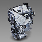 トヨタ「オーリス」に新型1.2L直噴ターボエンジン搭載、熱効率と加速を両立