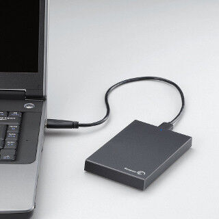 エレコム、USB Type-C変換ケーブルが付属するUSB 3.0対応のポータブルHDD