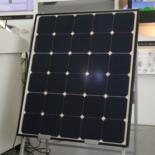 日本の屋根を最も知っているからできること - シャープの太陽光パネル生産拠点「堺太陽電池工場」を見る