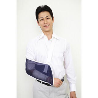 【男性編】こんなことして骨折しました - 「目をつぶって全力でダッシュ」