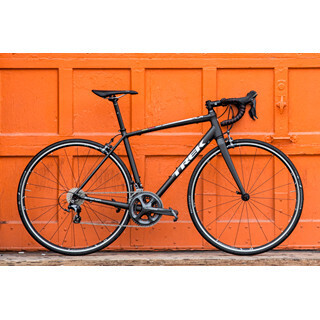 トレック史上最軽量ロードバイク「エモンダ」のアルミ誕生--完成車で7kg台