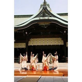 東京都・明治神宮で「春の大祭・奉祝行事」開催 - 様々な伝統芸能を奉納