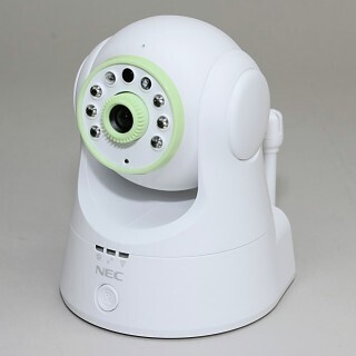 NECプラットフォームズのネットワークカメラ「AtermHC100RC」 - スマートフォンから自宅内を確認、家電リモコン機能も搭載