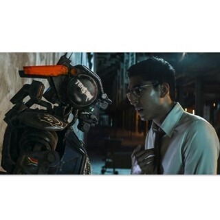 世界初の人工知能ロボット誕生をとらえた『チャッピー』特別映像公開!