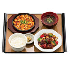 やよい軒、本格的なピリ辛麻婆豆腐も付いた「黒酢酢豚定食」新発売